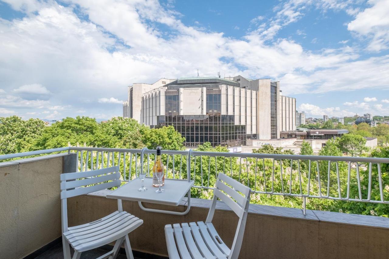 Sunrise 1bdrm View Ndk Congress Centre Apartment